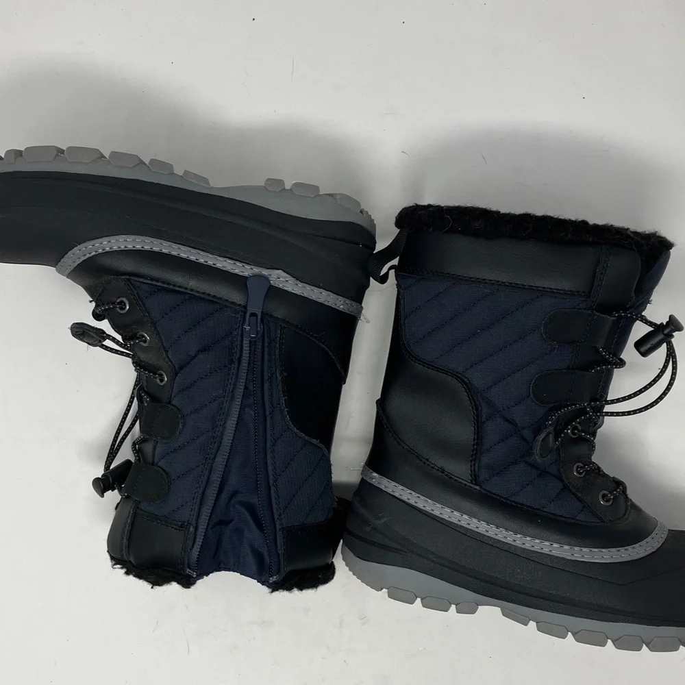 All In Motion Thermolite Ecomode Kids Skylar Winter Boots Size 2 Dark Navy/Black
